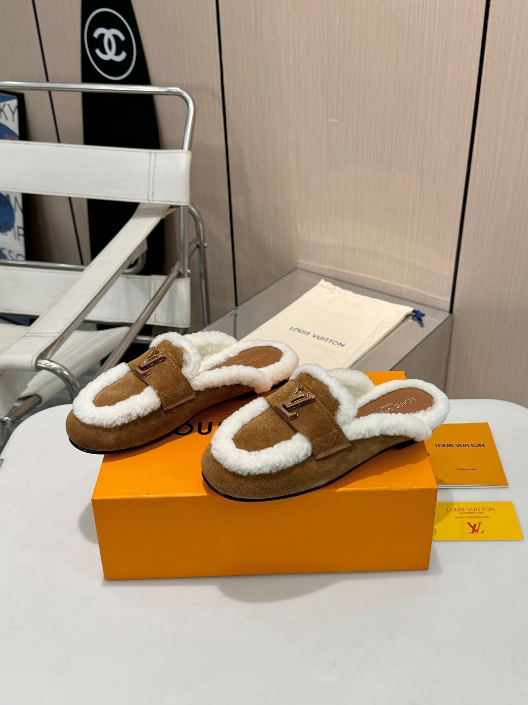 Louis Vuitton Brown Lock It Mule Shearling Suede Slippers - Image 8
