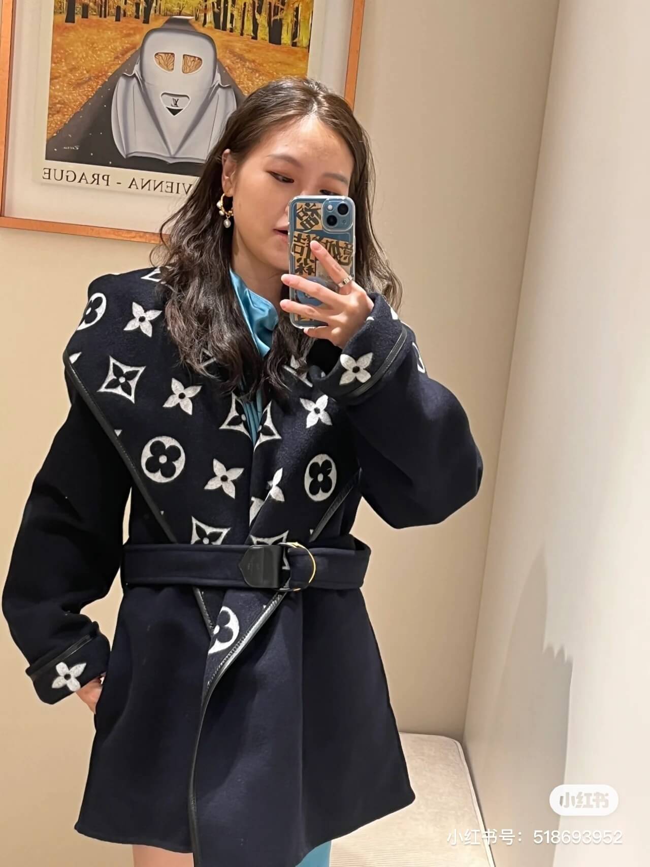 Louis Vuitton White Hooded Short Wrap Coat- Black - Image 12