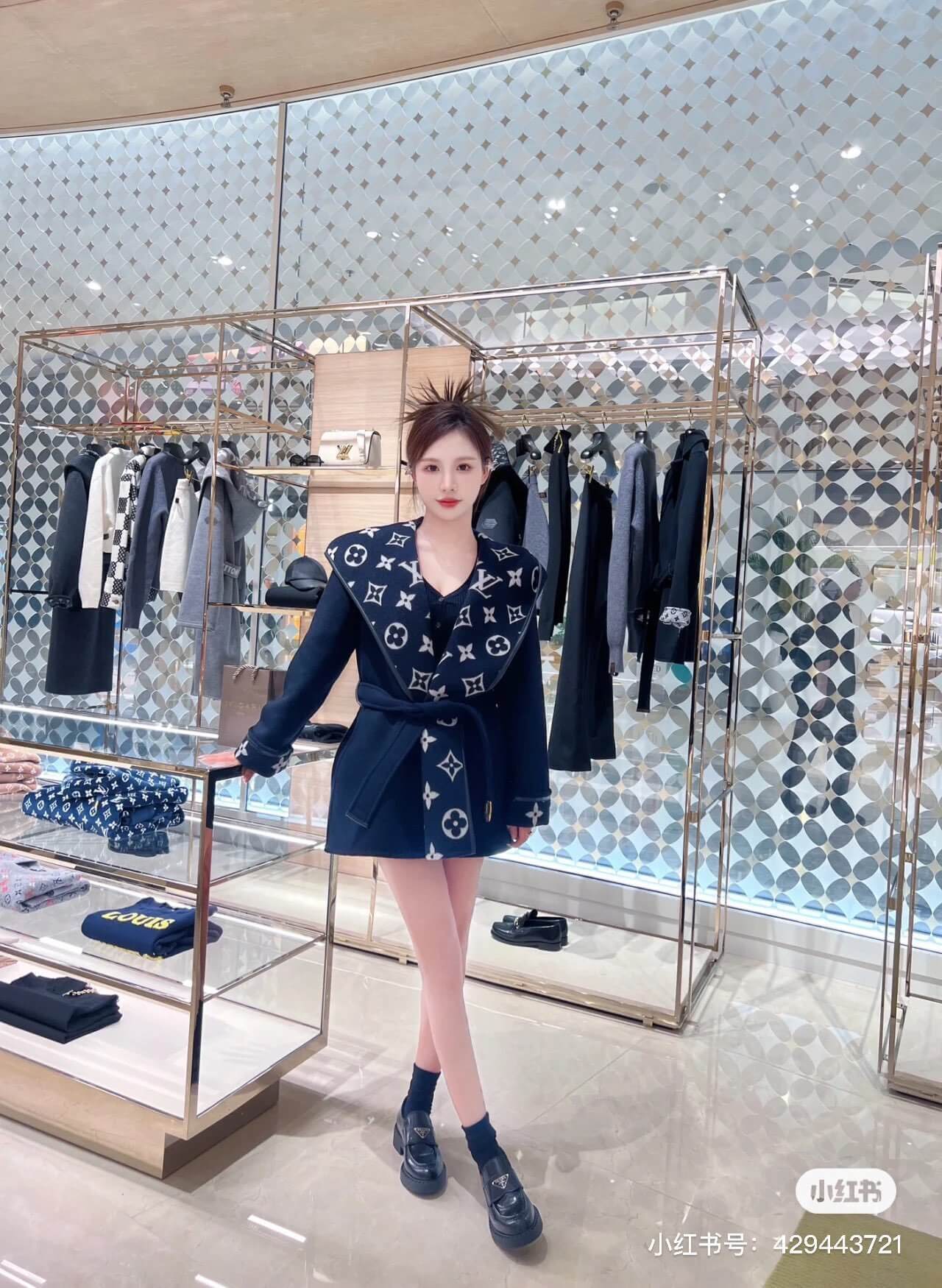 Louis Vuitton White Hooded Short Wrap Coat- Black - Image 7