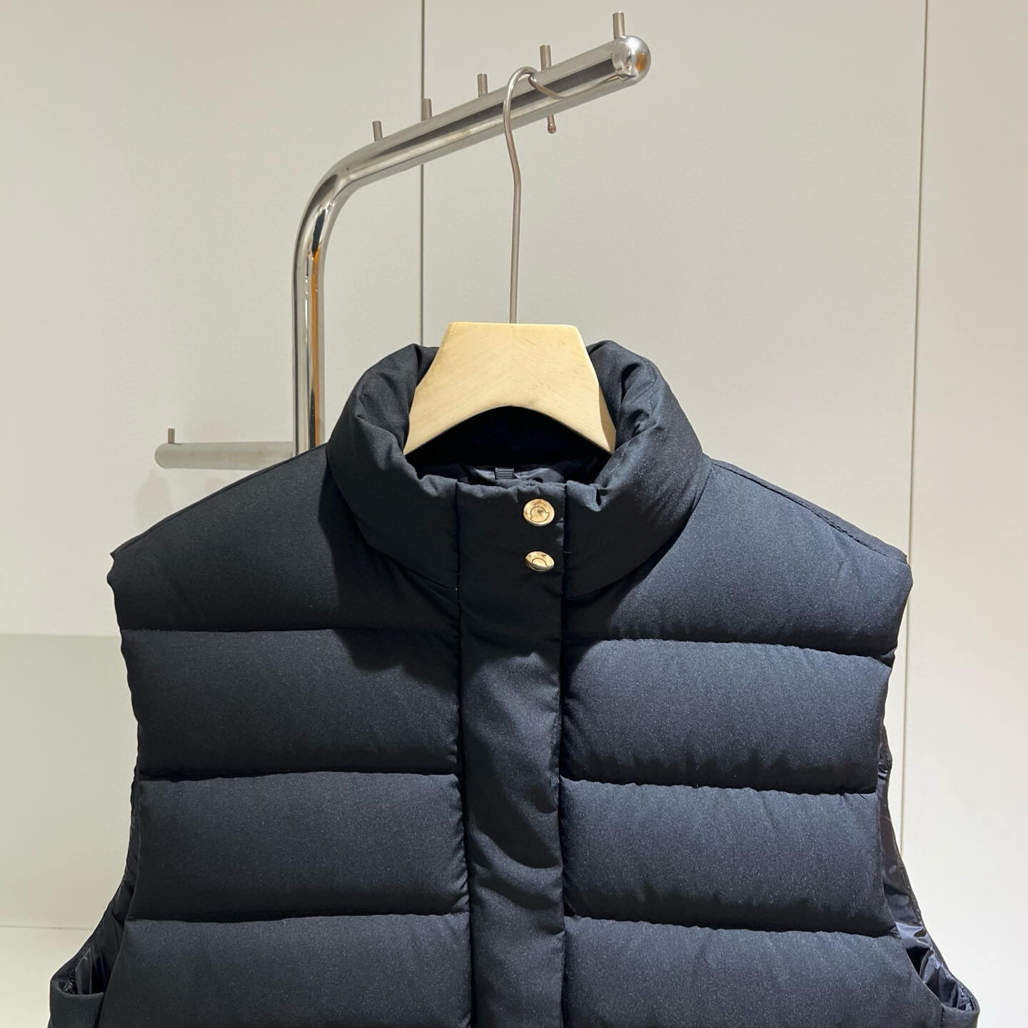 Moncler Besset Down Gilet Vest- Black - Image 6