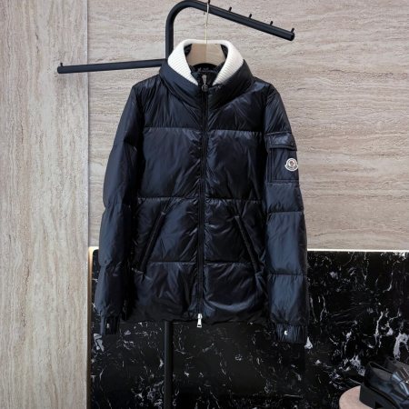 Moncler Vistule Womens Short Down Jacket- Black