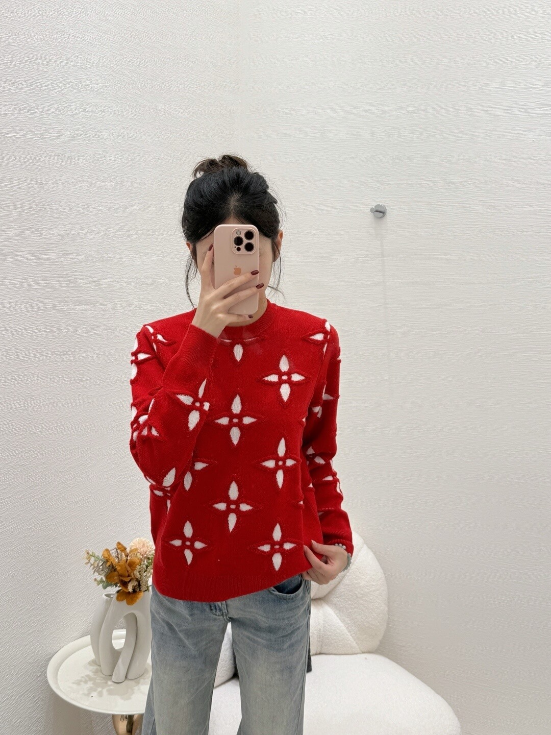 Louis Vuitton Monogram Intarsia Sweater – White, Grey, Red - Image 10