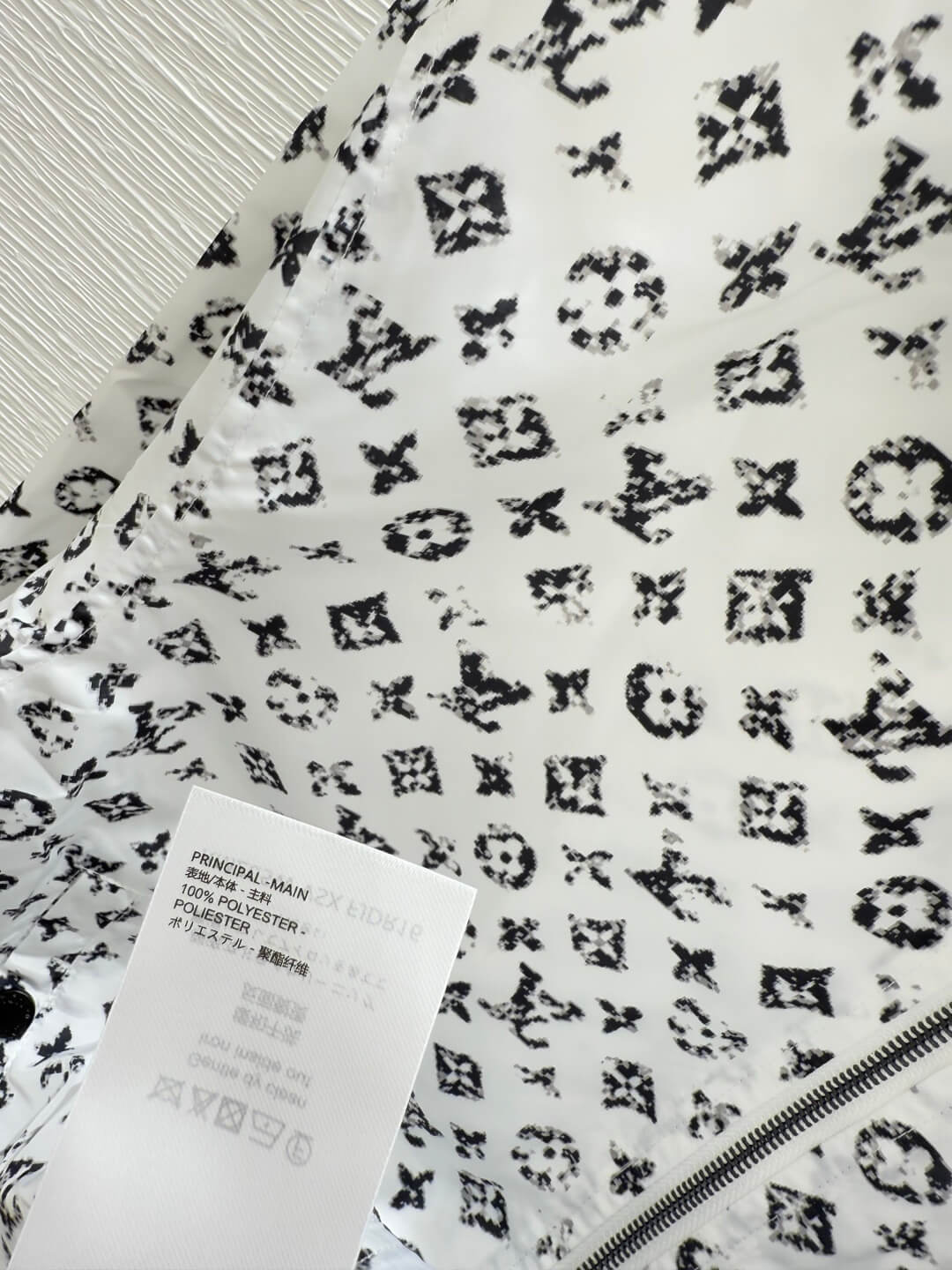 Louis Vuitton Graphic Monogram Zip-Up Jacket – White & Black Nylon Twill - Image 6