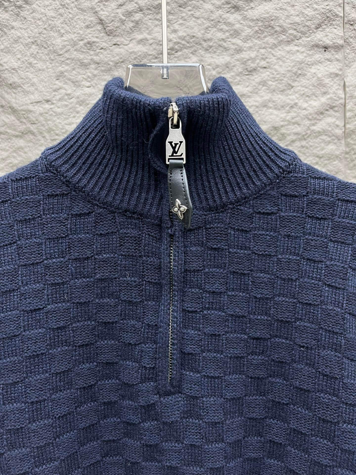 Louis Vuitton–Style Damier Knit Half-Zip Pullover – Navy - Image 7