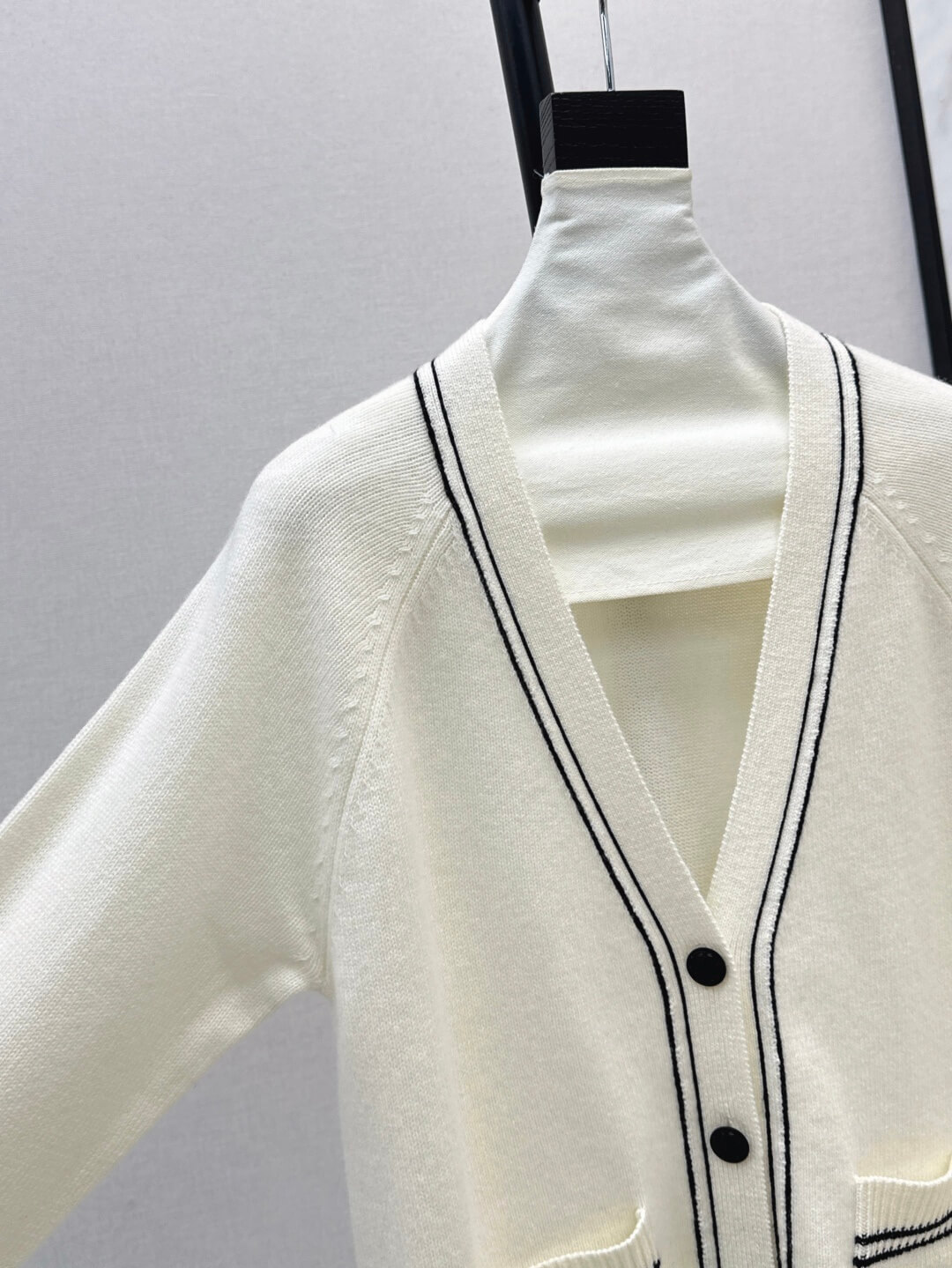 Louis Vuitton V-Neck Cardigan with LV Pockets – Ivory - Image 4