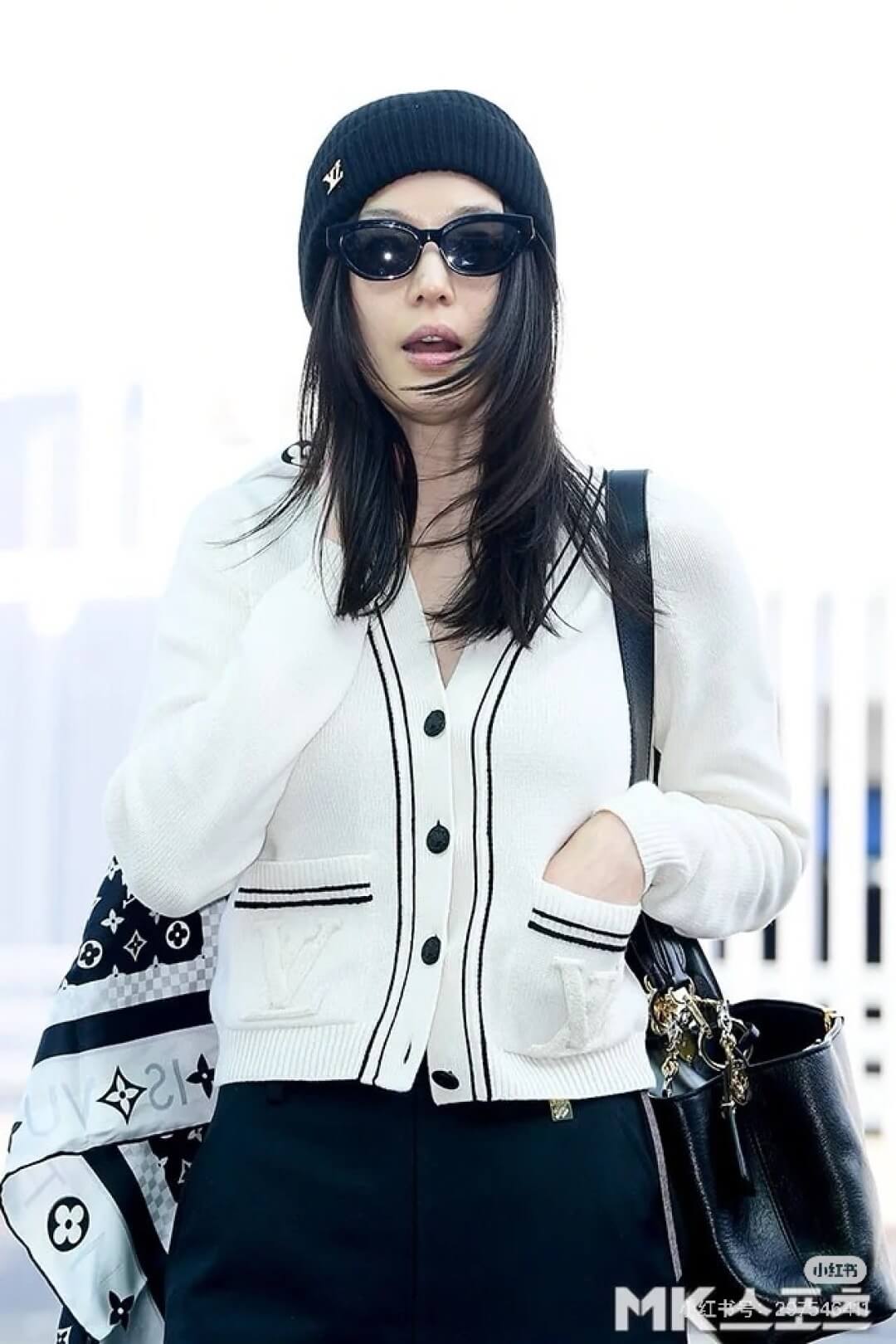 Louis Vuitton V-Neck Cardigan with LV Pockets – Ivory - Image 9