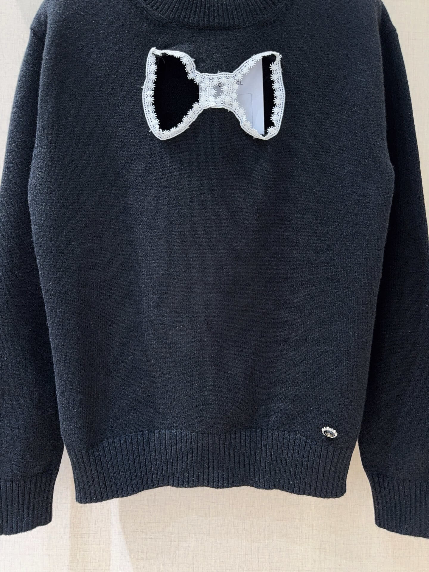 Chanel Black Bow-Detailed Knit Sweater - Image 9