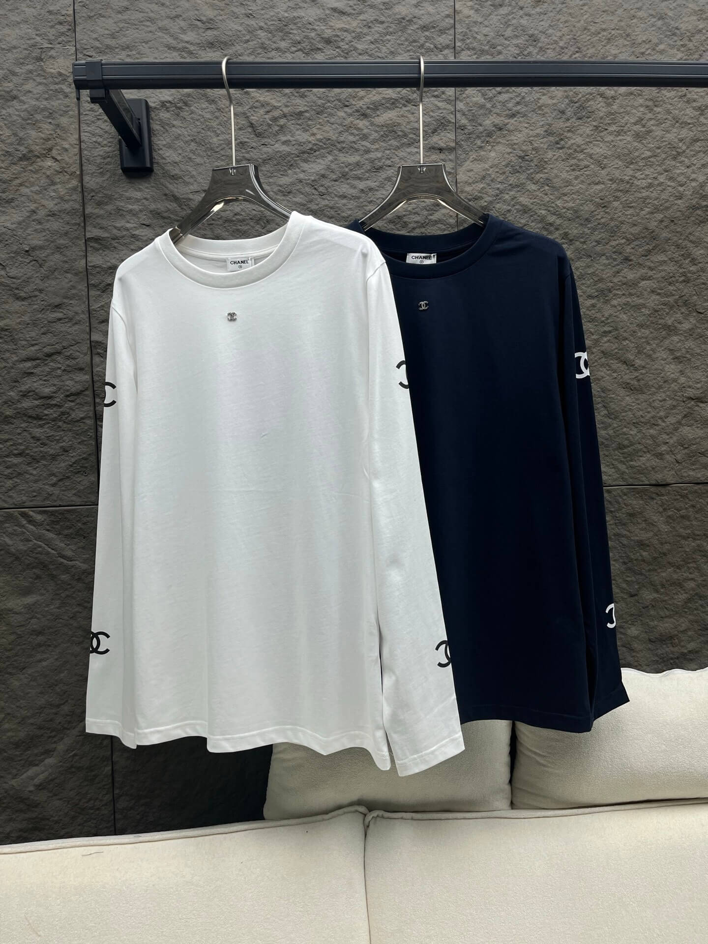 Chanel CC Logo Long-Sleeved T-Shirt – White / Black
