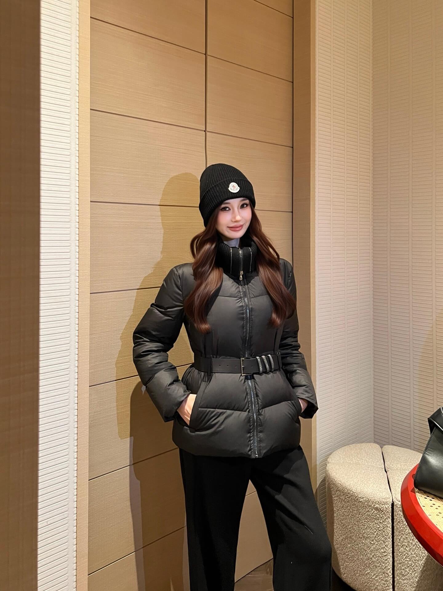 Brunello Cucinelli Women's down jacket- Black - Image 13