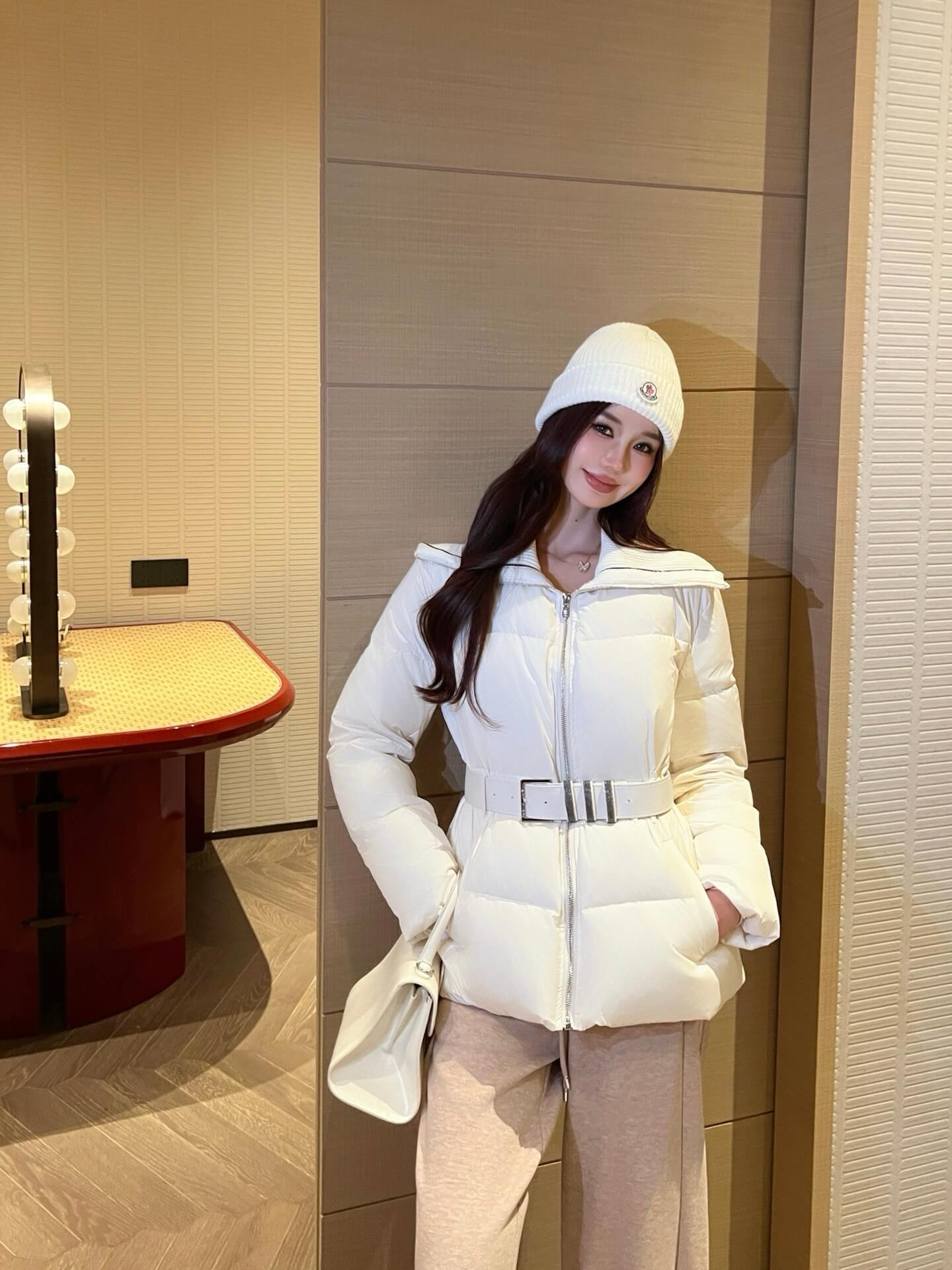 Brunello Cucinelli Women's down jacket- White - Image 9