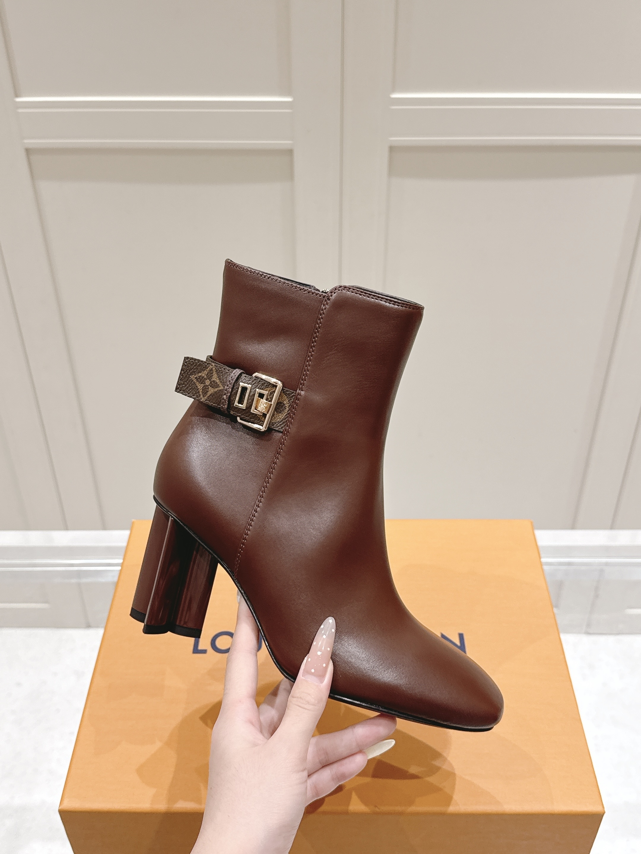 Louis Vuitton Brown Leather Monogram Buckle Ankle Heels - Image 9