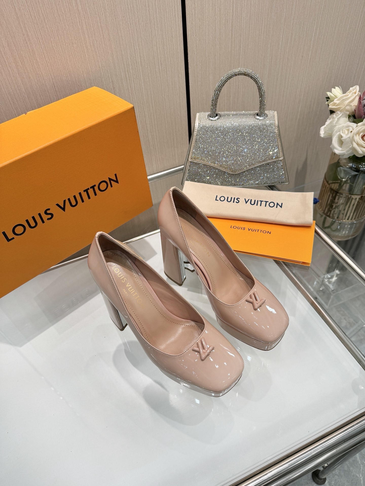 Louis Vuitton Nude Patent Leather Cherie Platform Pumps - Image 5