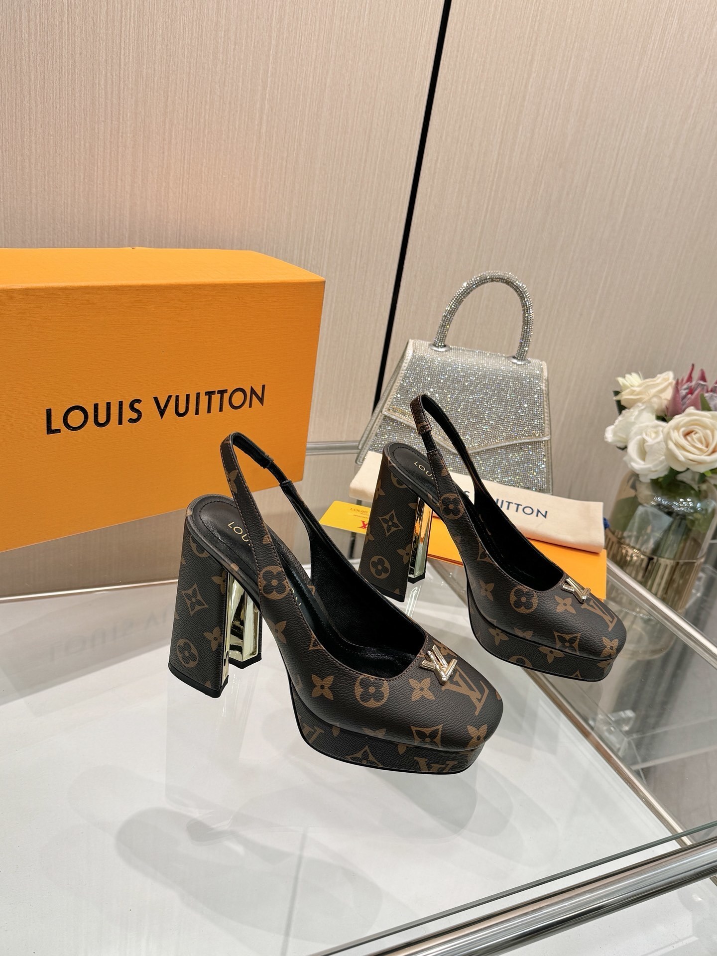 Louis Vuitton Monogram Canvas Cherie Slingback Platform Pumps - Image 2