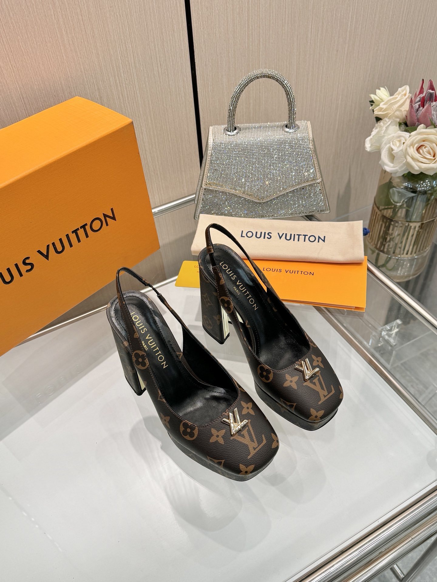 Louis Vuitton Monogram Canvas Cherie Slingback Platform Pumps - Image 3