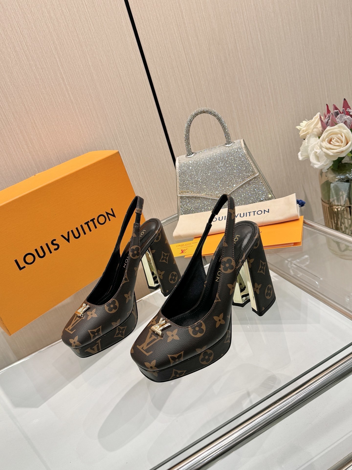 Louis Vuitton Monogram Canvas Cherie Slingback Platform Pumps - Image 6