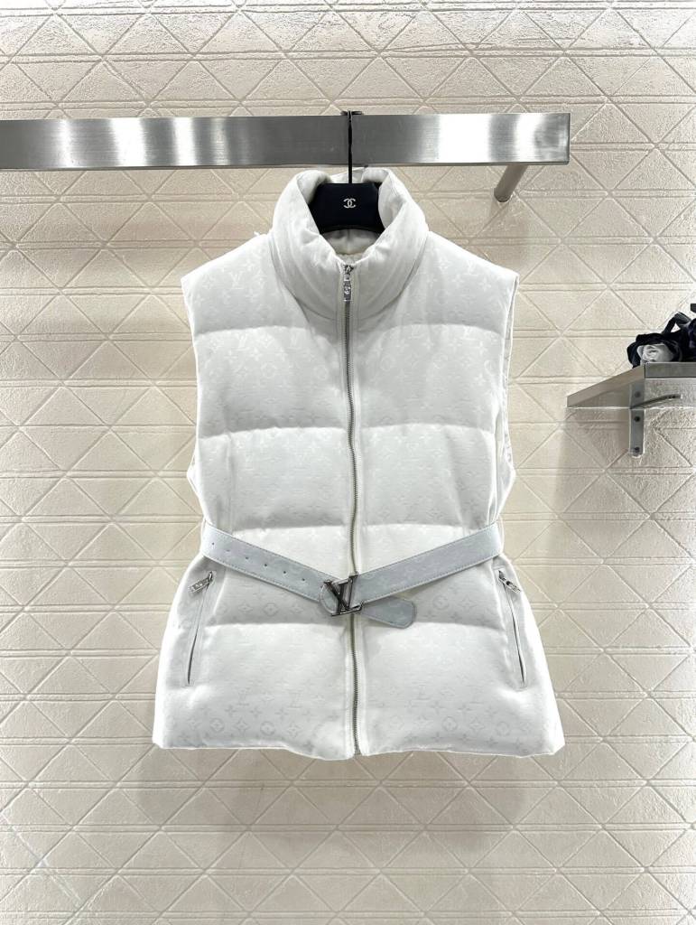 Louis Vuitton Monogram puffer Women's Down Vest- White
