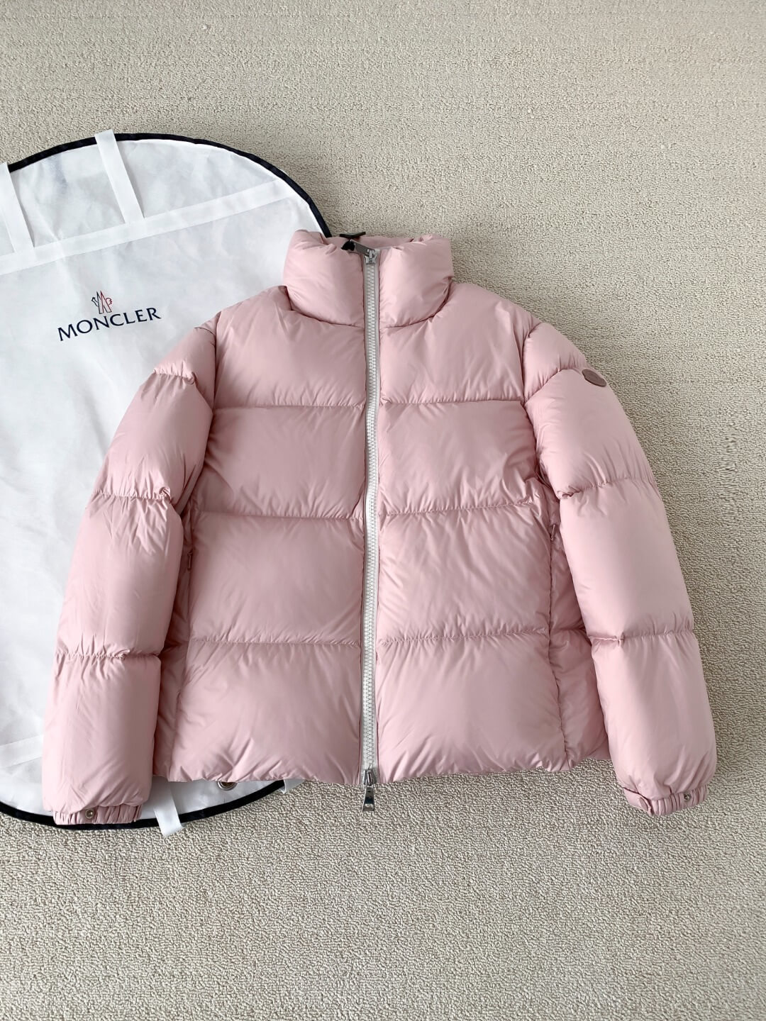 Moncler Anterne Short Down Jacket (Light Pink)