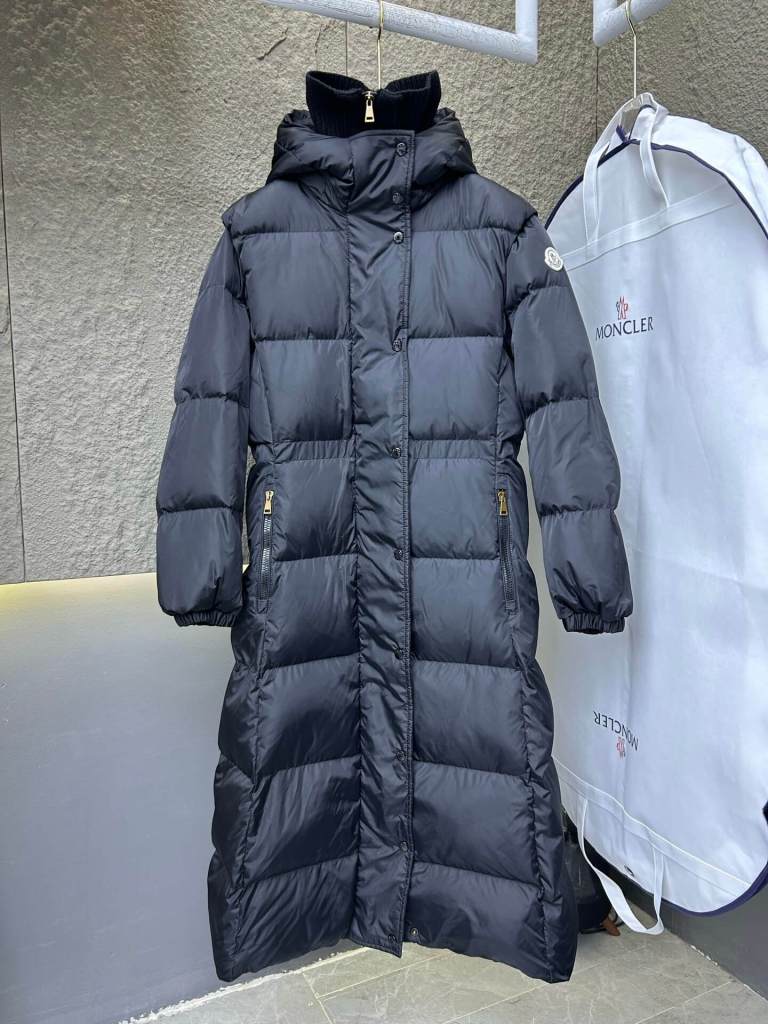 Moncler Cavettaz Hooded Long Down Jacket- Black
