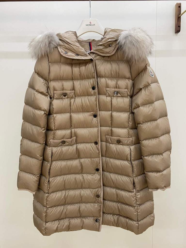Moncler Hirmafur long women's down jacket- Beige