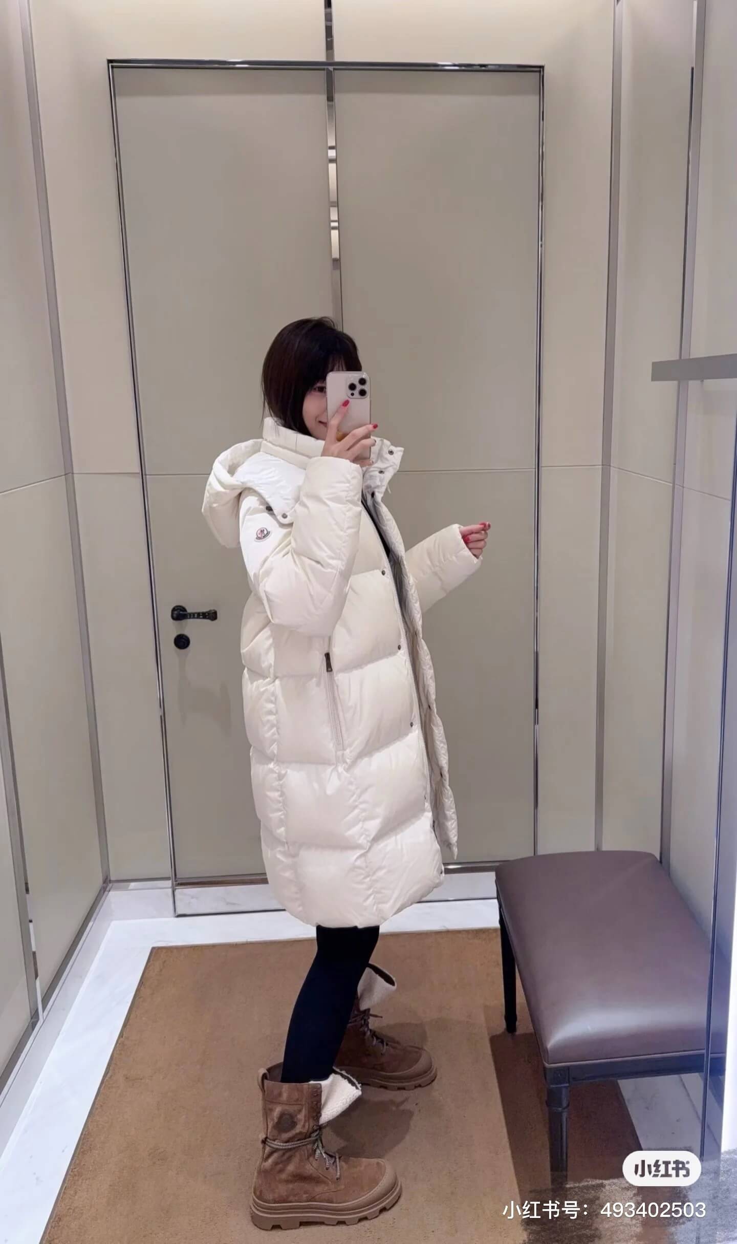 Moncler Litte women's mid-length down jacket- White - Image 12