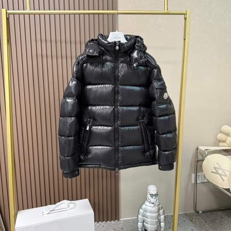Moncler Maya Short Down Jacket- Black