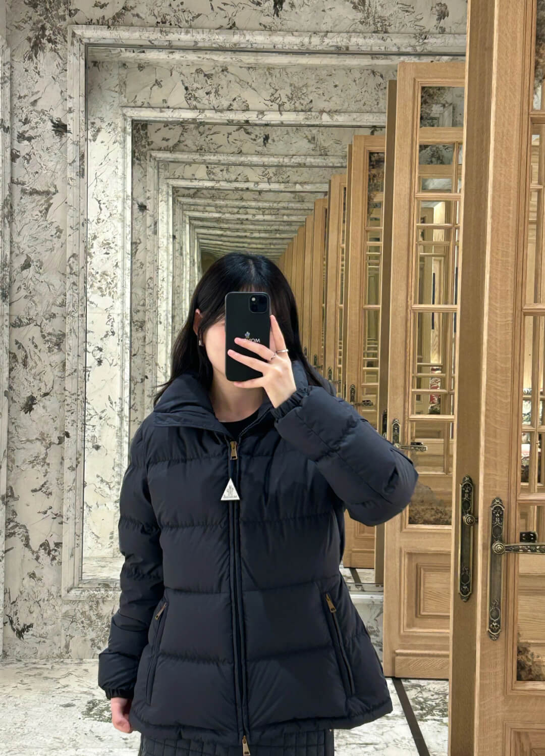 Moncler puffer with stand-up collar women's down jacket- Black - Image 8