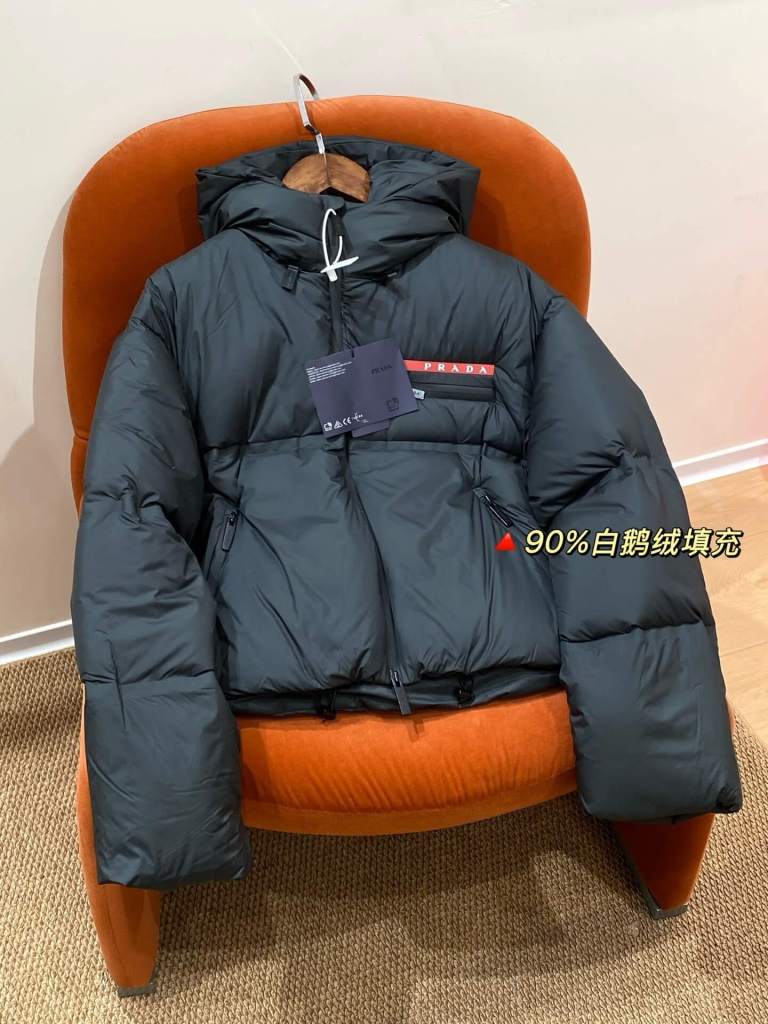 Prada cropped puffer Women's hooded down jacket- Navy Blue