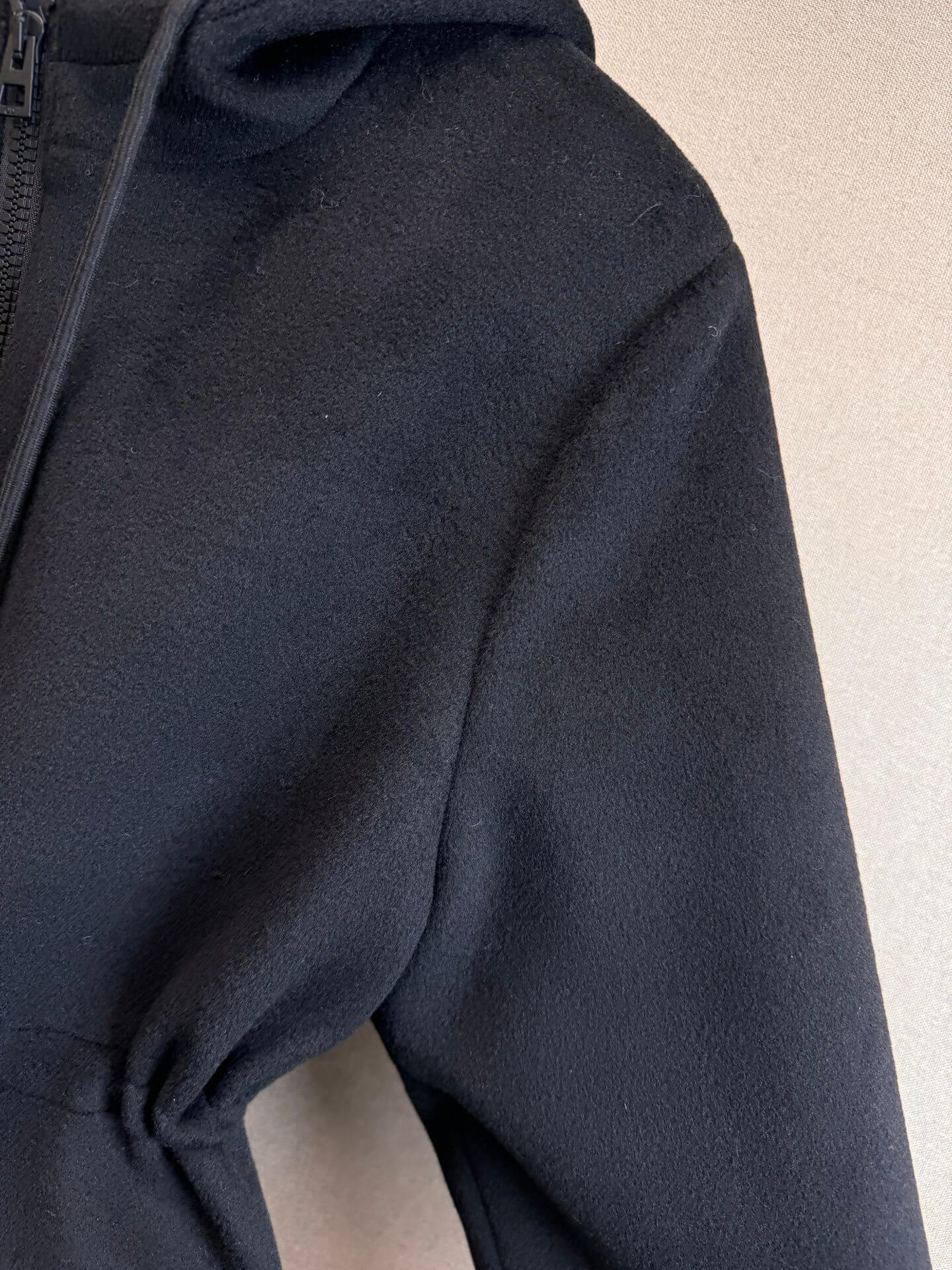 Christian Dior Winter New Hooded Waist Jacket – Black - Image 6