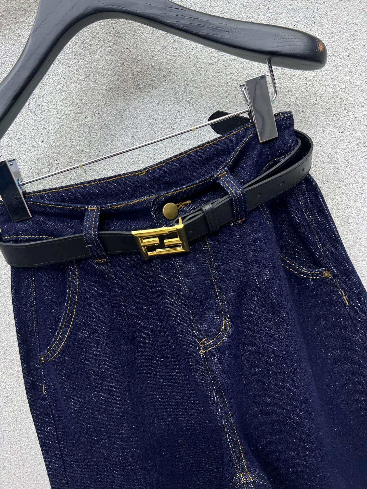 Fendi Dark Wash Flip Wide-Leg Straight Denim Pants - Image 4