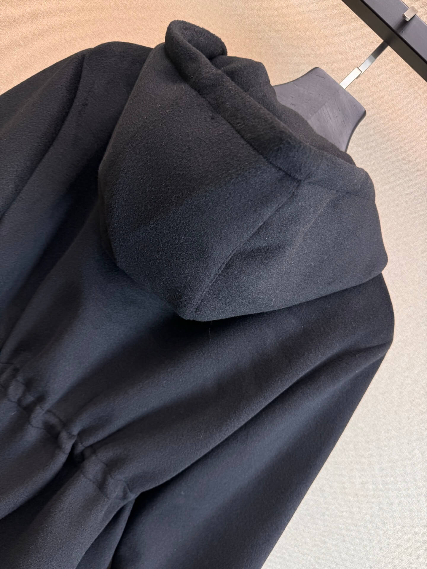 Christian Dior Winter New Hooded Waist Jacket – Black - Image 2