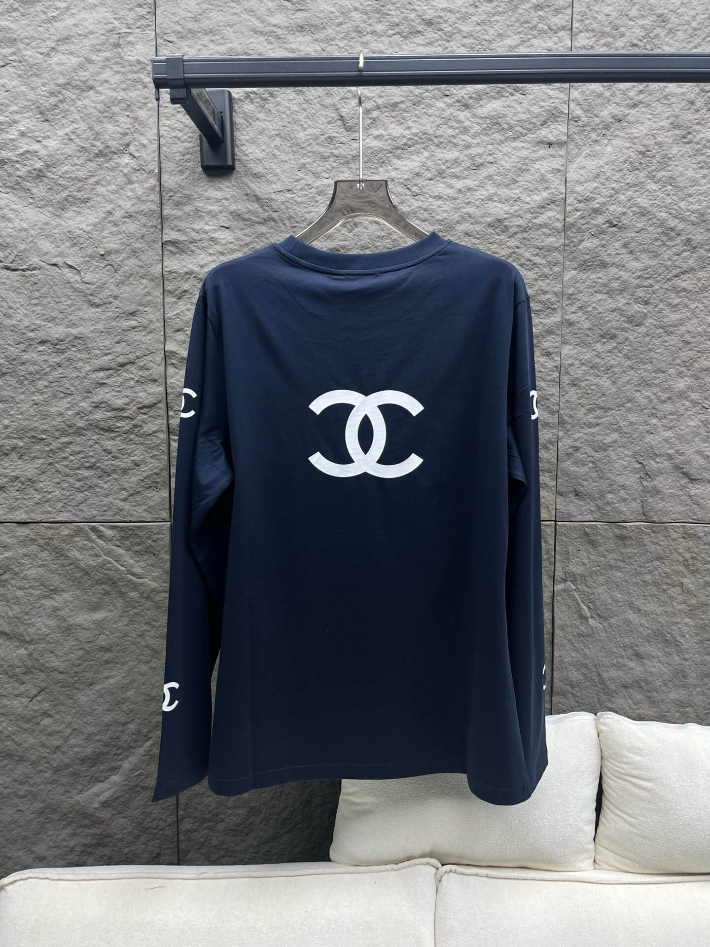 Chanel CC Logo Long-Sleeved T-Shirt – White / Black - Image 6