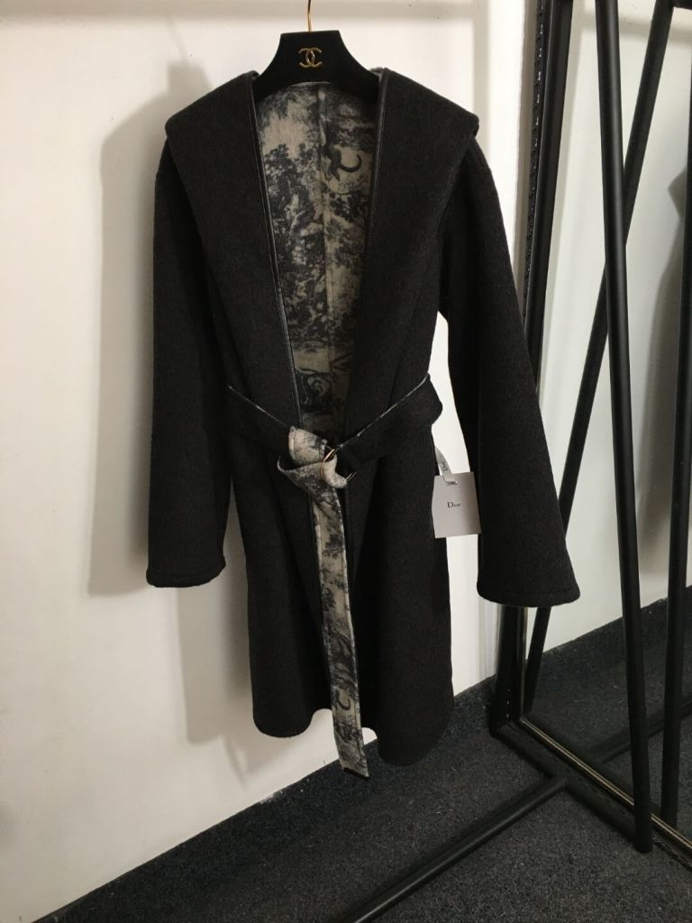 Dior Animal Crossing Pattern Reversible Long-Sleeved Hooded Woolen Coat With Belt