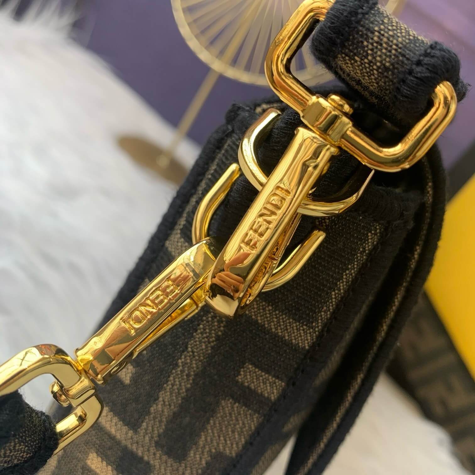 Fendi–Style Baguette Bag with Zucca Monogram & Gold FF Clasp – Brown - Image 6