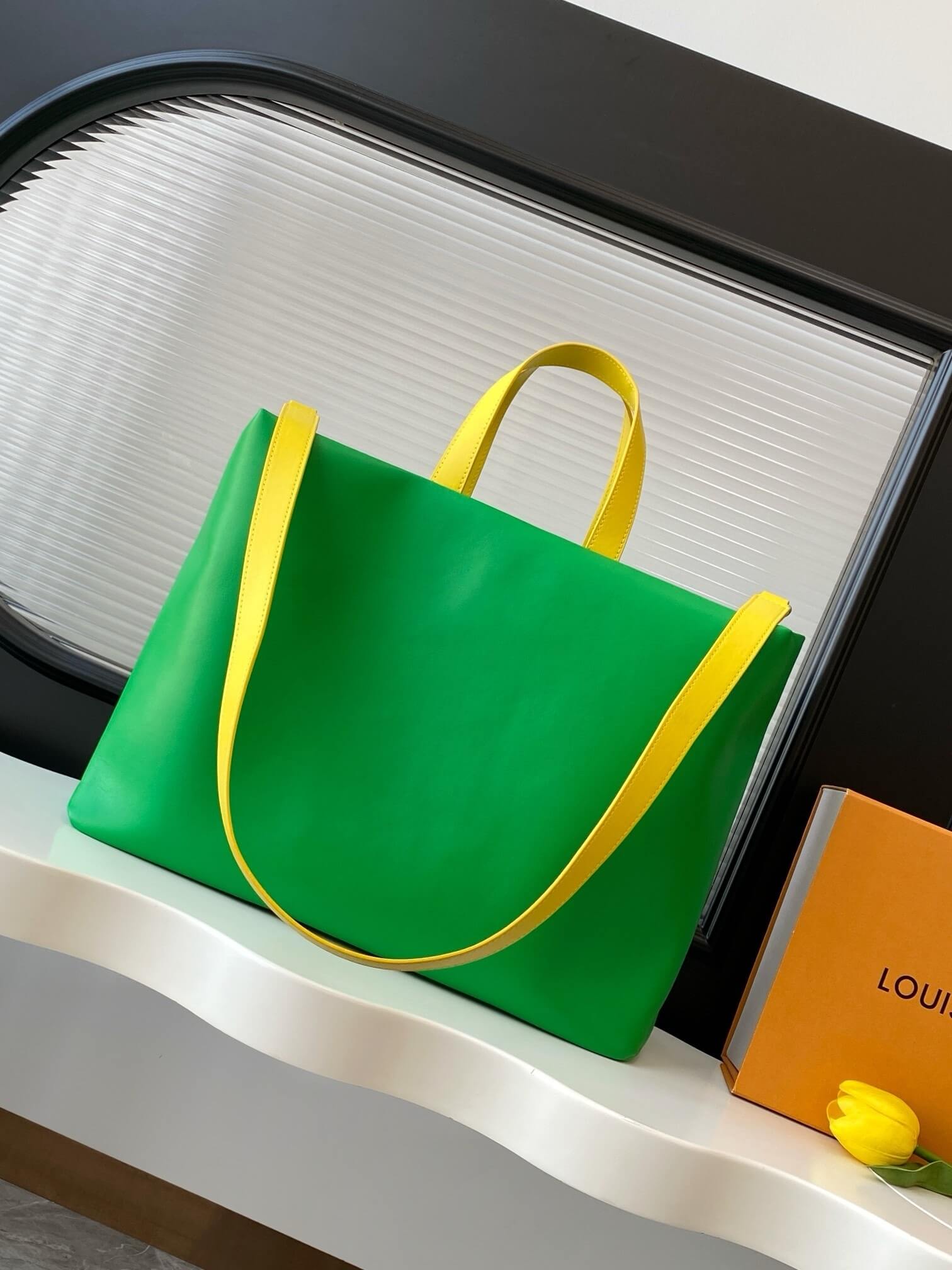 Louis Vuitton Shopper Tote MM in Green Cowhide Leather with Yellow Handles - Image 2