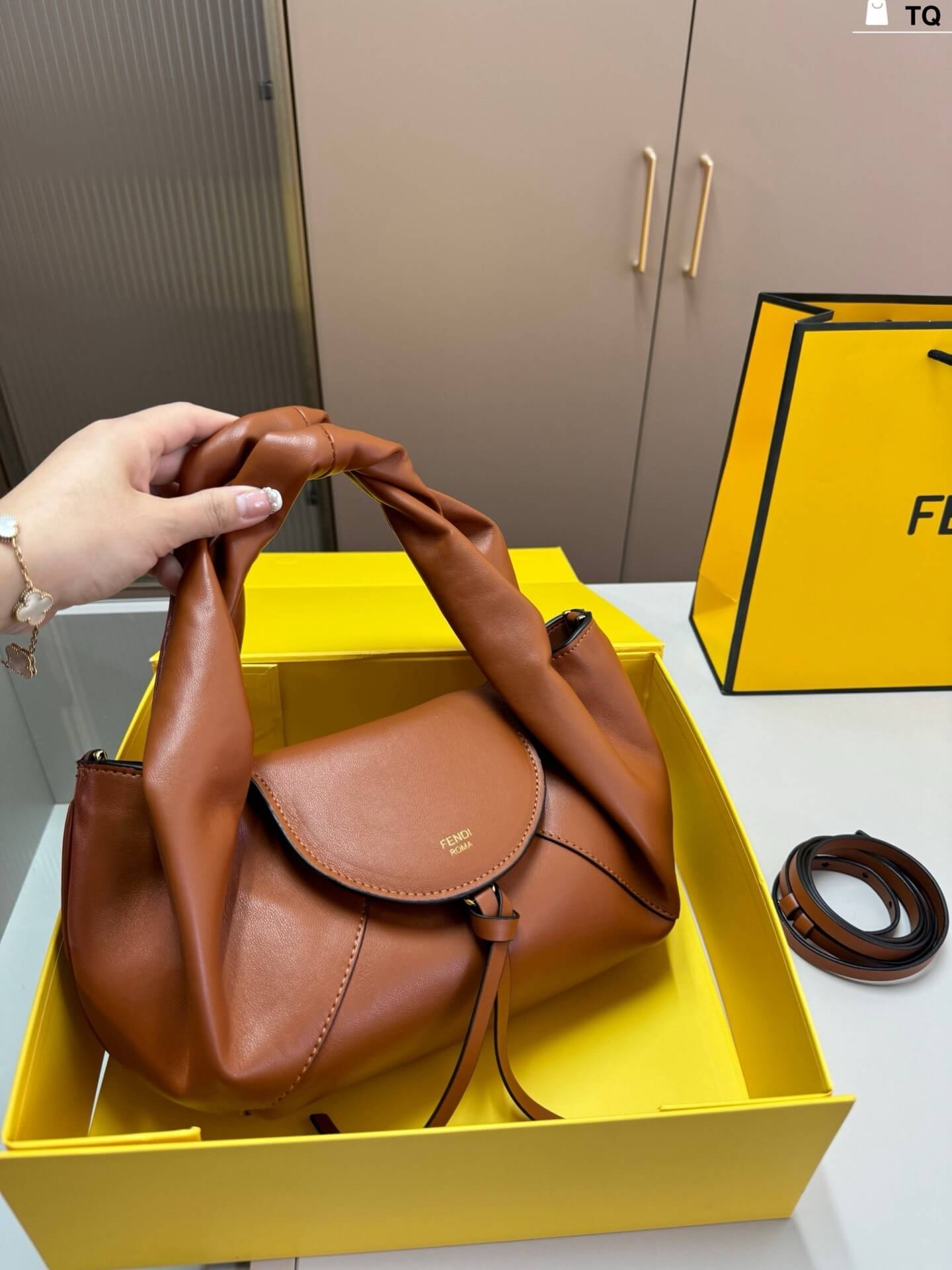 Fendi Spy Bag in Brown Calfskin Leather - Image 6