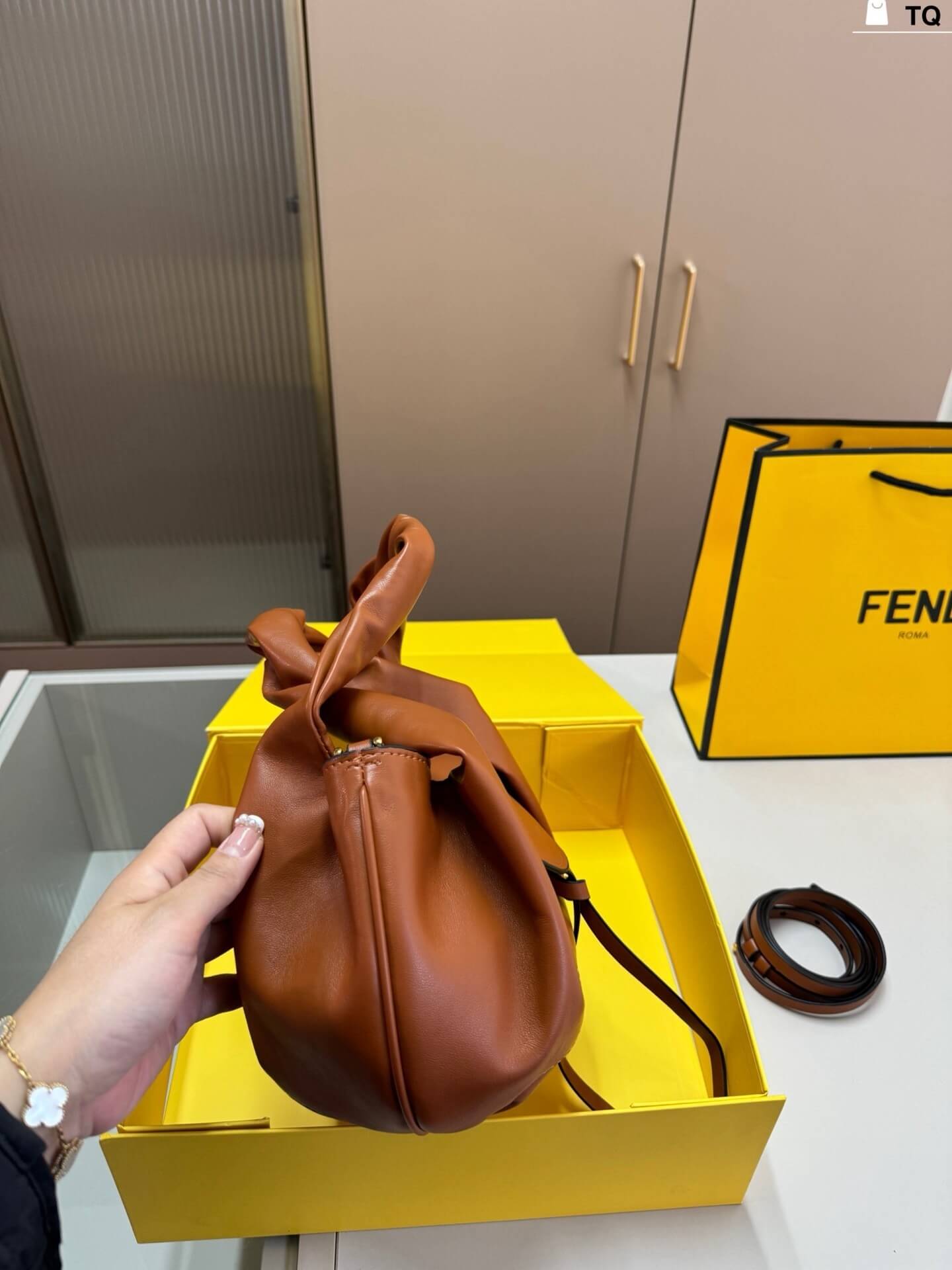 Fendi Spy Bag in Brown Calfskin Leather - Image 7
