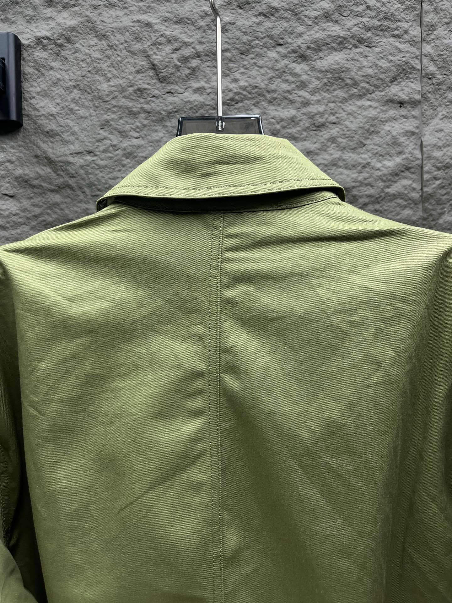 Burberry–Style Green Field Jacket with Deer & Landscape Embroidery – Green - Image 6