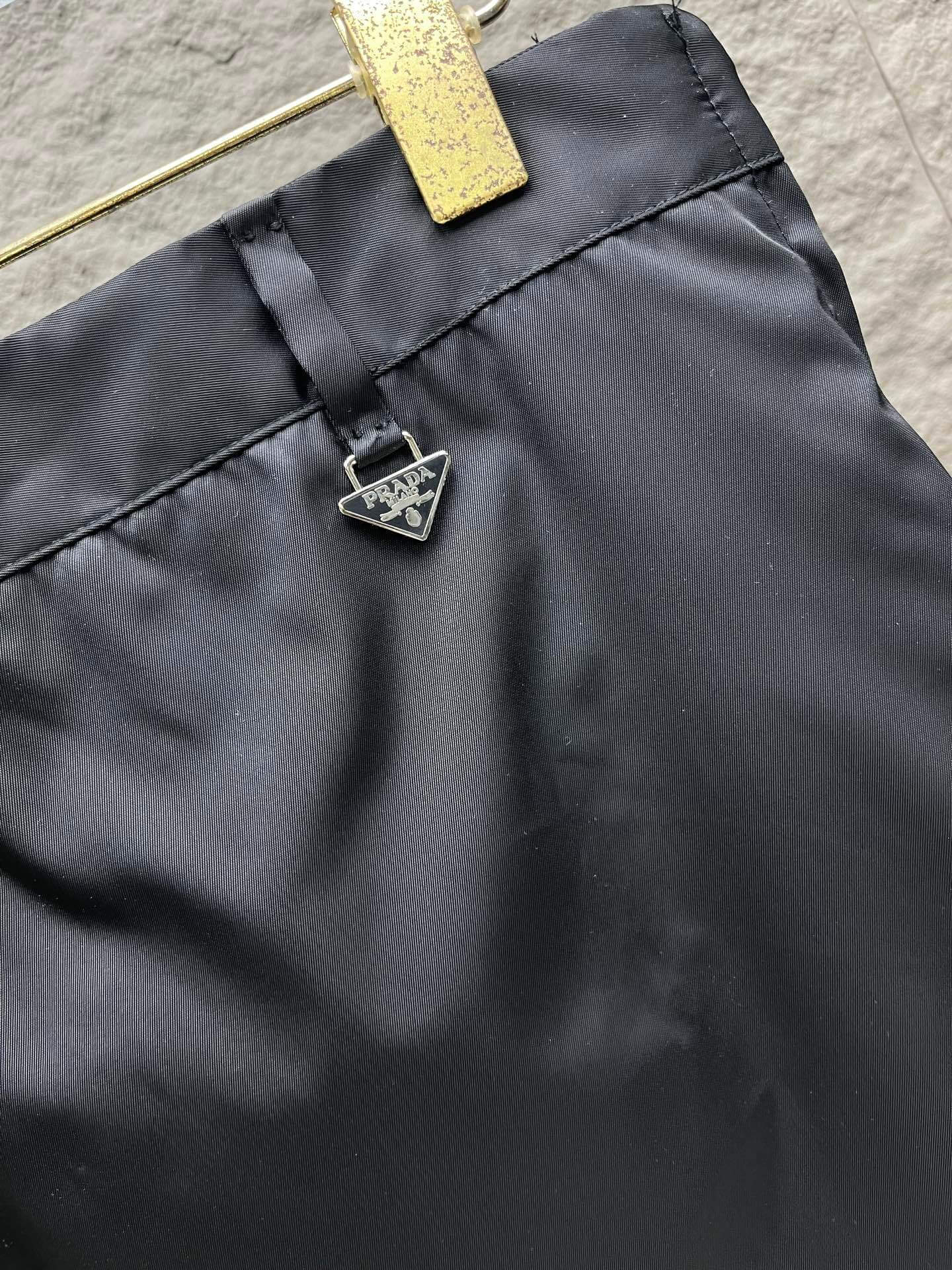Prada Black Re-Nylon High-Waisted Straight Skirt - Image 5