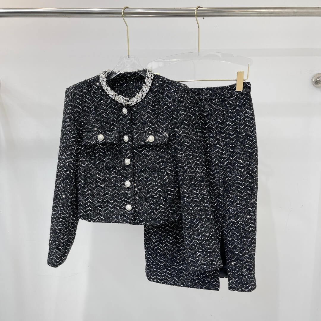 Chanel Black & White Tweed Jacket and Skirt Set - Image 3