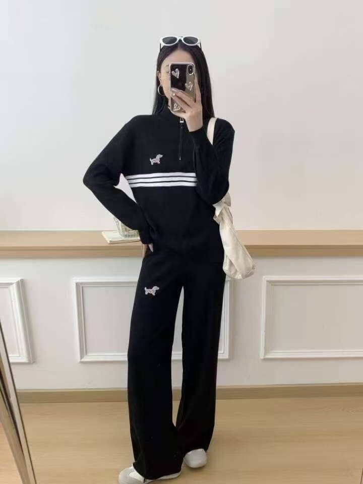 Thom Browne Knitted Half-Zip Track Suit with Striped Armband & Dachshund Embroidery - Image 5