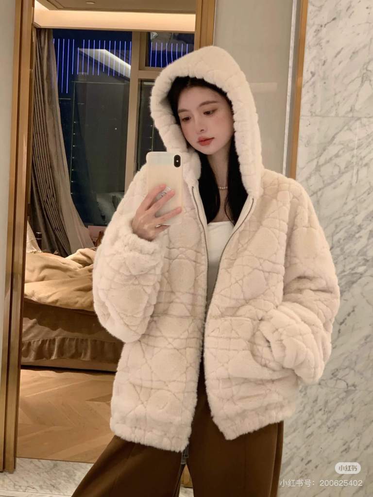 Dior Quilted Fleece Hooded Jacket — White
