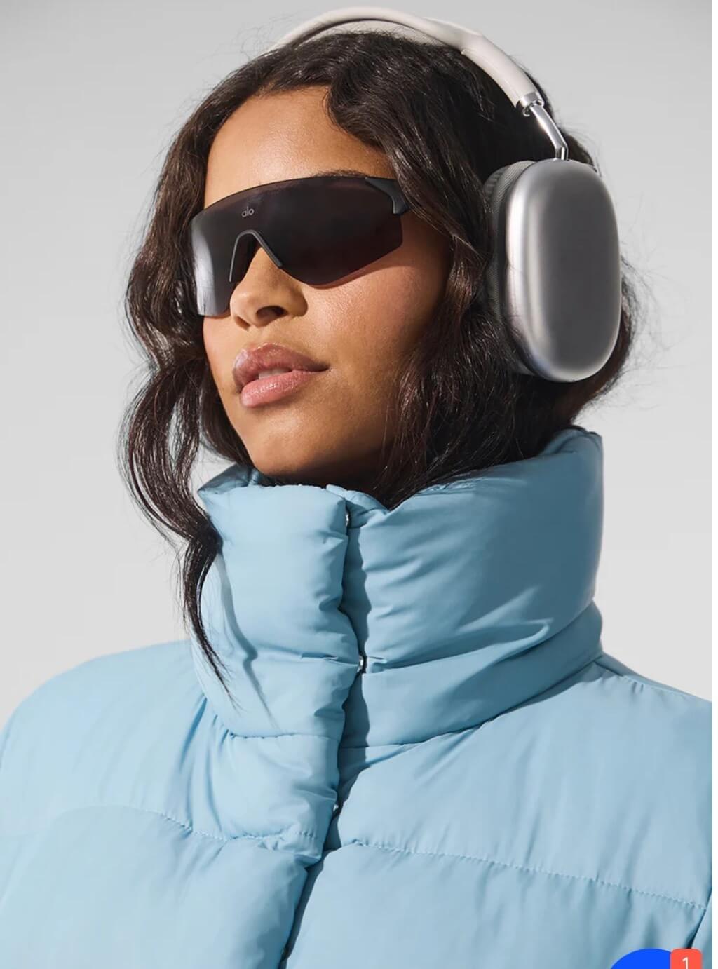 Alo Yoga Cropped Puffer Jacket – Light Blue - Image 12