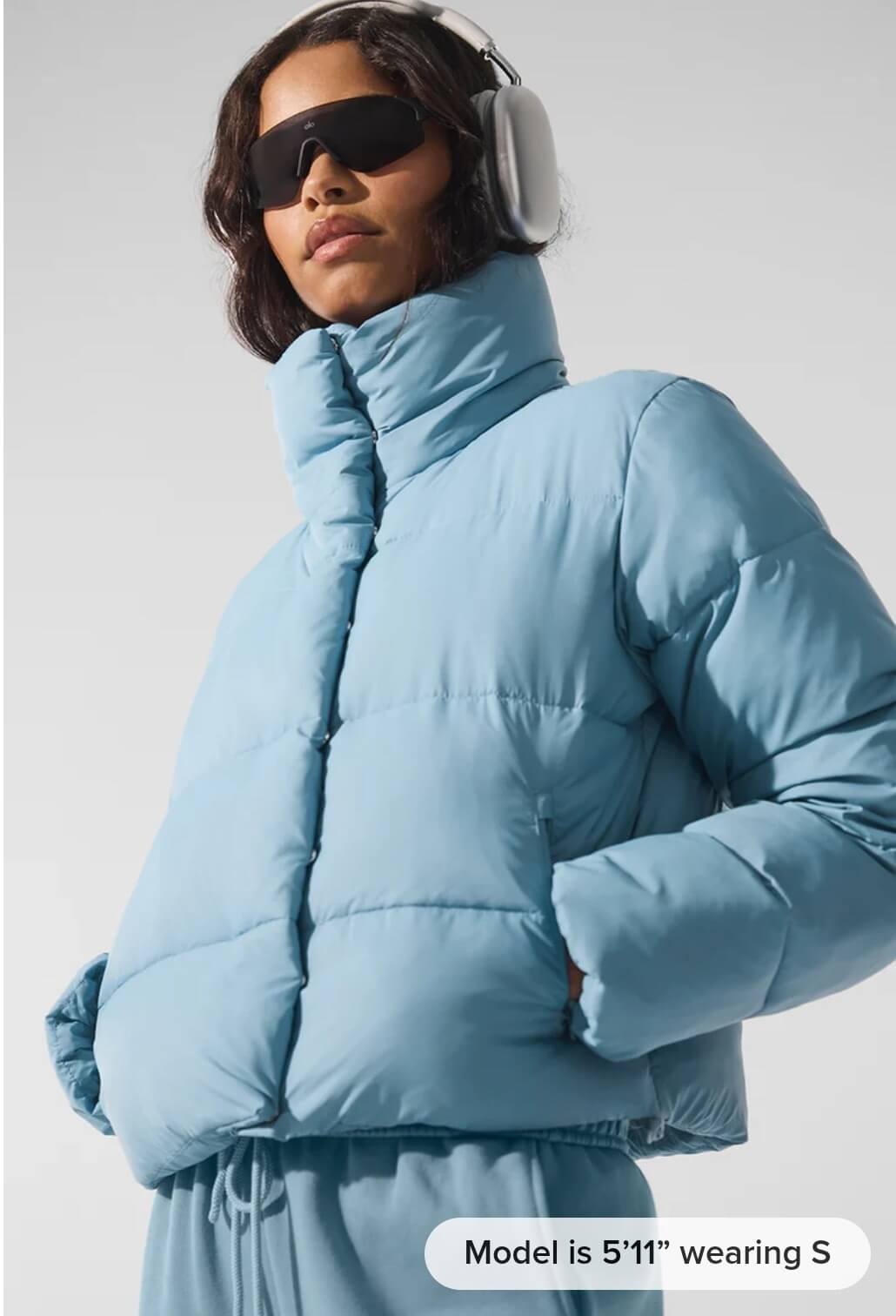Alo Yoga Cropped Puffer Jacket – Light Blue - Image 9