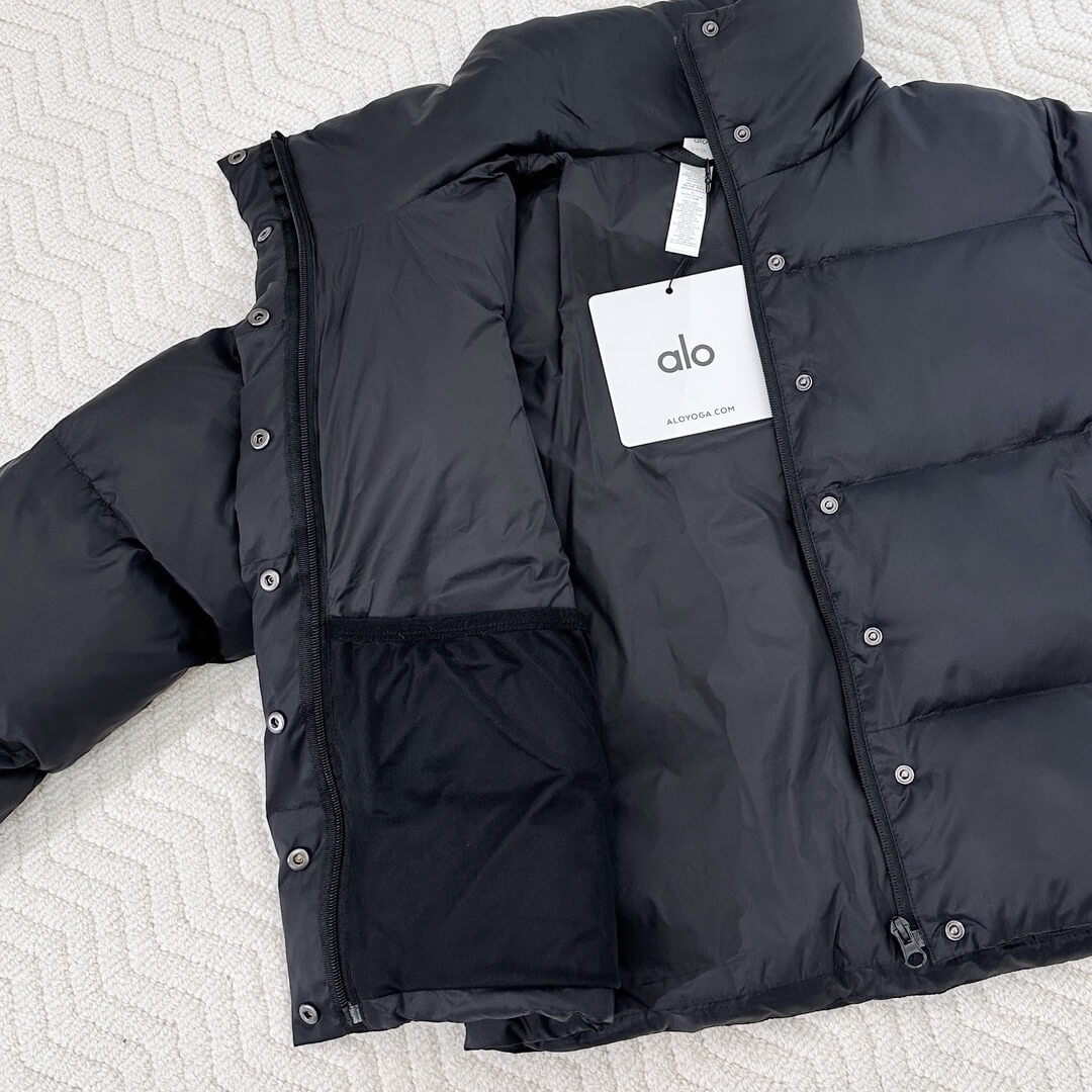 Alo Yoga Cropped Puffer Jacket – Black - Image 5