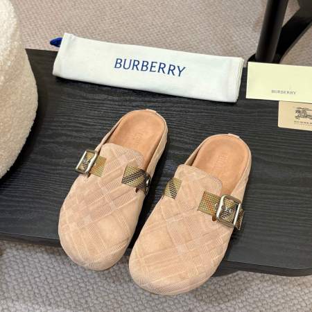 Burberry Light Beige Check Pattern Buckle Clog Slides