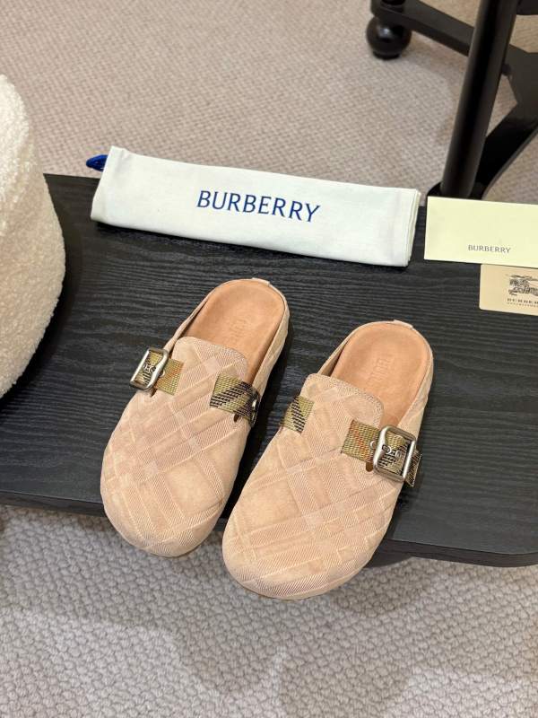 Burberry Light Beige Check Pattern Buckle Clog Slides