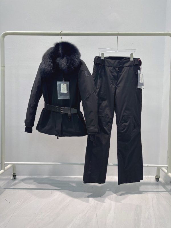 Moncler Grenoble Laplance GORE-TEX Shearling-Trimmed Ski Jacket & Ski Pants – Black