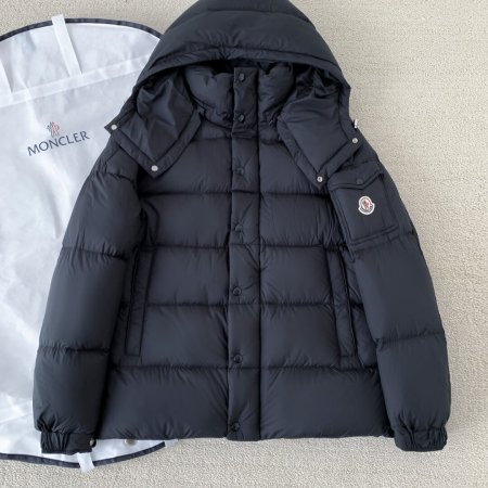 Moncler Maya 70 Hooded Short Down Jacket – Black