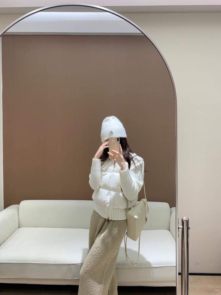 Moncler Mixed Media Wool Puffer Cardigan (Creamy White)