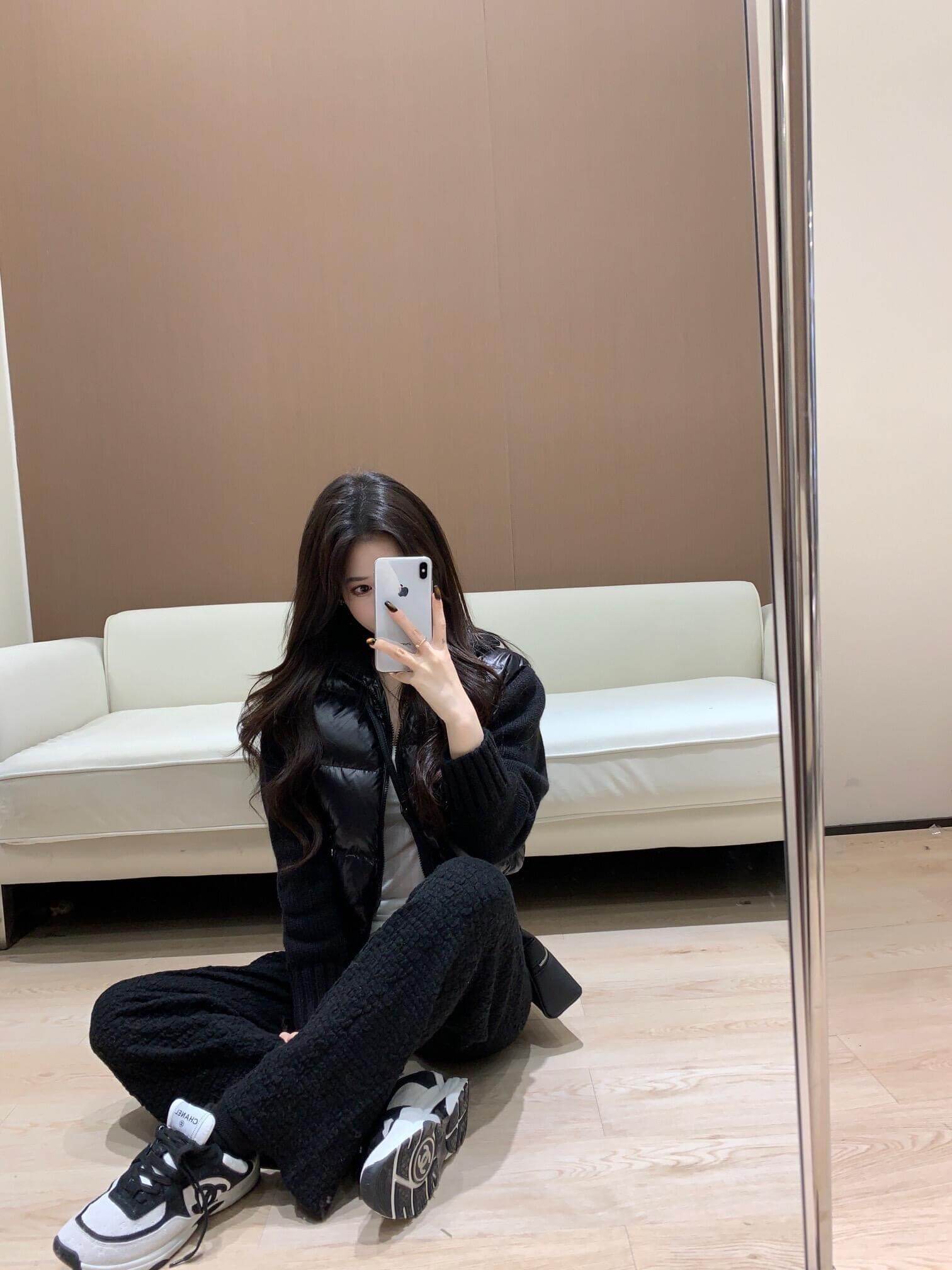 Moncler Cardigan Knit Puffer Jacket in Black - Image 6